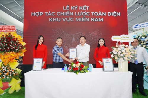 Đòn bẩy cho sự phát triển của Alumax Việt Nam