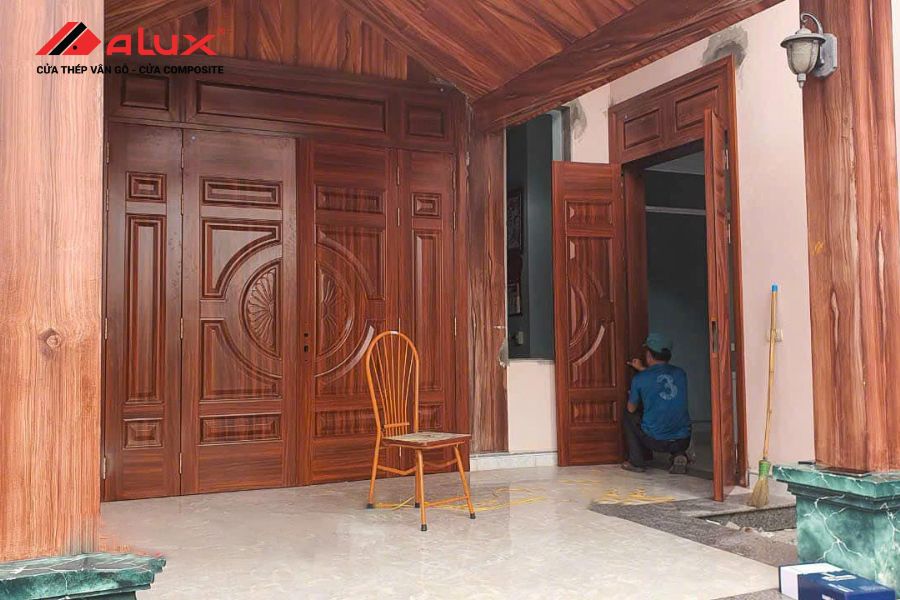Cửa Thép Vân Gỗ Chống Cháy - Giải Pháp An Toàn Cho Mọi Công Trình