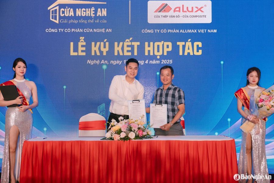 Baonghean.vn - Công ty cổ phần Cửa Nghệ An ra mắt sản phẩm mới