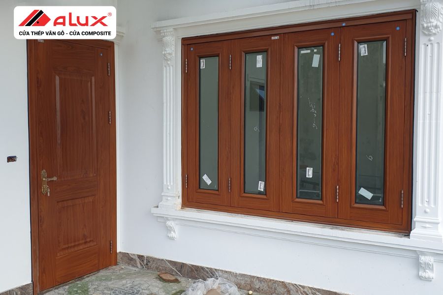 Lý Do Cửa Sổ Thép Vân Gỗ Được Ưa Chuộng Hiện Nay