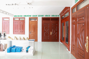 Báo giá cửa thép vân gỗ tại TP. Hồ Chí Minh chi tiết từng loại