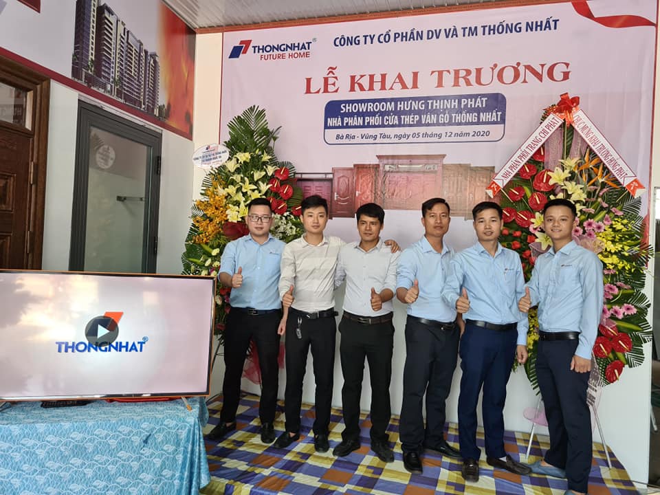Cửa thép vân gỗ Thống Nhất
