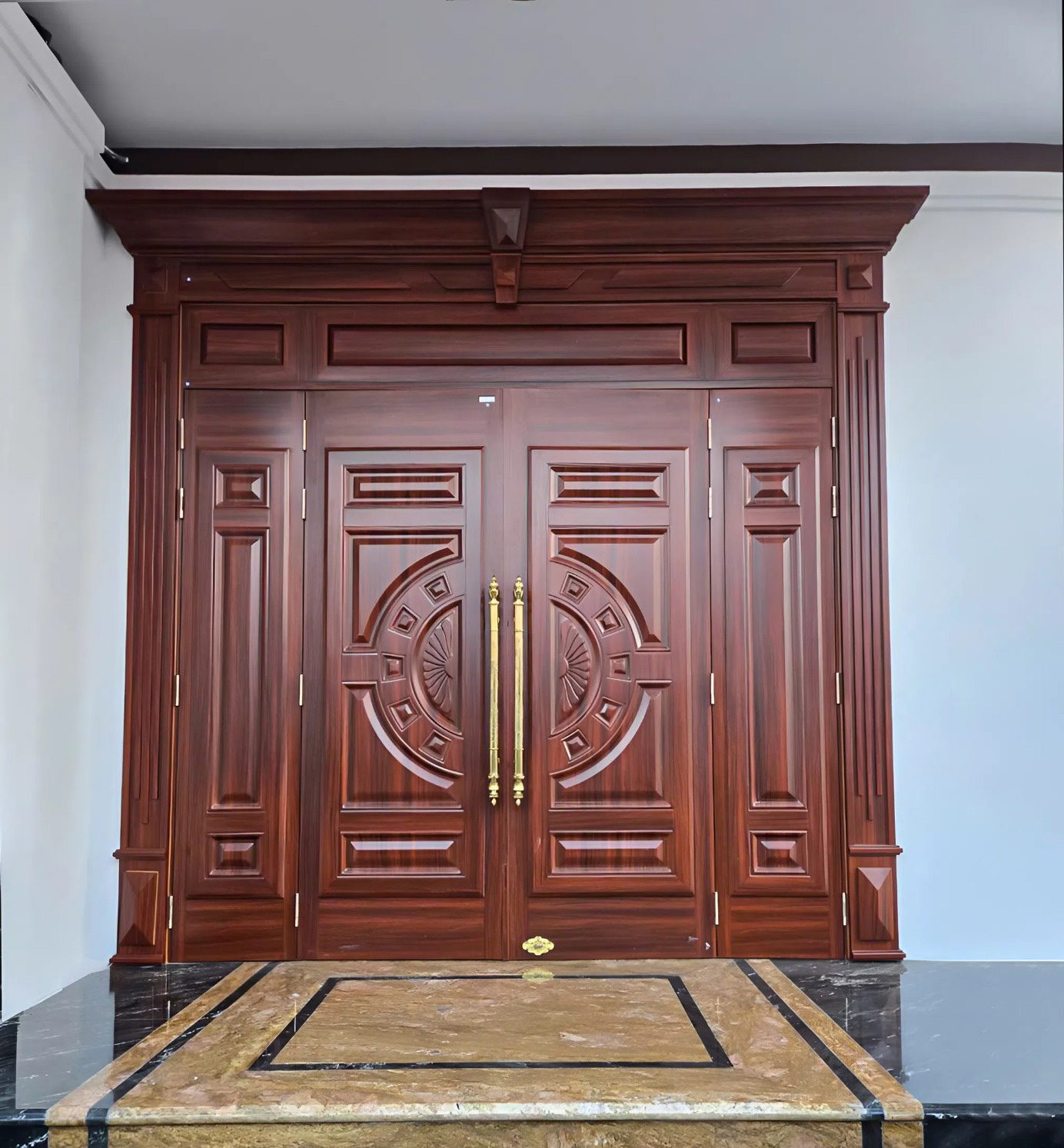 Cửa thép vân gỗ có chống mối mọt không?