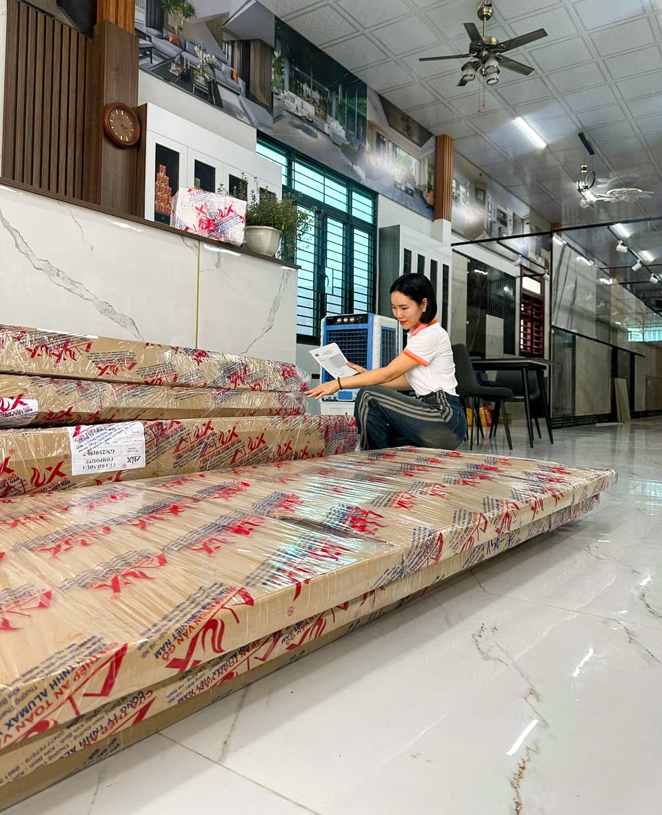 Checklist nhập cửa thép vân gỗ dành cho đại lý
