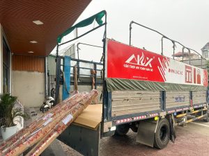 Cửa Alux được đóng gói và vận chuyển đến công trình như thế nào